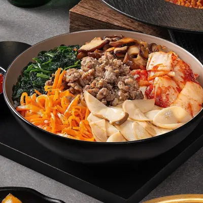 비빔밥 (소고기/돼지고기)